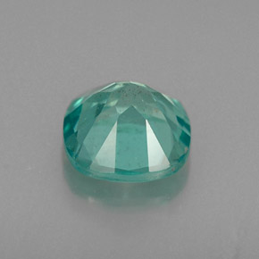 0.93カラットの天然ライトグリーンアパタイト（6×6 mm・クッションカット）