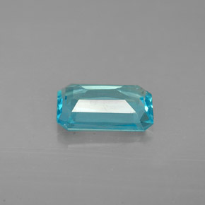 1.50カラットの天然ライトブルーアパタイト（8.9×5.8 mm・エメラルドカット）