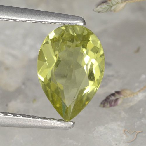 1.40ct 天然 ウォームフォレストグリーン アパタイト, 洋梨の形, VS