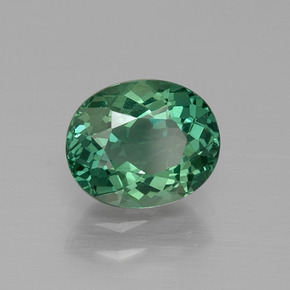1.36カラットの天然グリーンアパタイト（7.6×6.3 mm・オーバルカット）