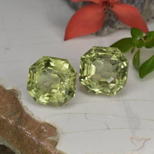 Shop natural 6.98ct 黄みがかったグリーン アパタイト gems, 八角形 / エメラルドカット, from マダガスカル at GemSelect. In stock, global shipping!