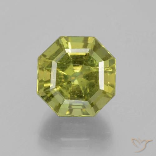 12.42ct 天然 ウォームアーシーグリーン アパタイト, エメラルドカット, SI