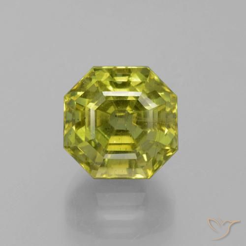 11.26ct 天然 ウォームフォレストグリーン アパタイト, エメラルドカット, VS-SI