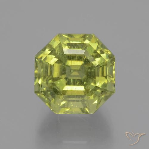 7.63ct 天然 黄みがかったグリーン アパタイト, エメラルドカット, VS-SI