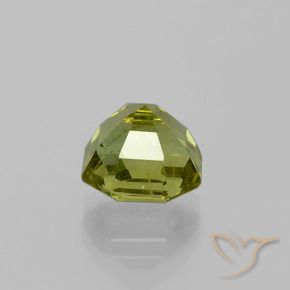 4.01カラットの天然黄みがかったグリーンアパタイト、八角形 / エメラルドカット、VS-SI