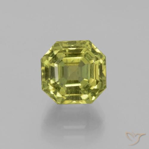 4.68ct 天然 ウォームアーシーグリーン アパタイト, エメラルドカット, VS