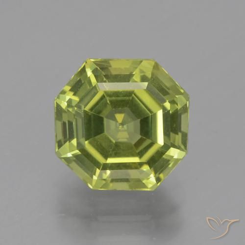 3.09ct 天然 薄いアーシーグリーン アパタイト, エメラルドカット, VVS-VS
