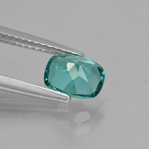 1.17カラットの天然ブルーグリーンアパタイト（7.2×5.4 mm・クッションカット）