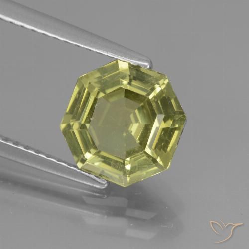2.48ct 天然 グリーンイエロー アパタイト, エメラルドカット, VS