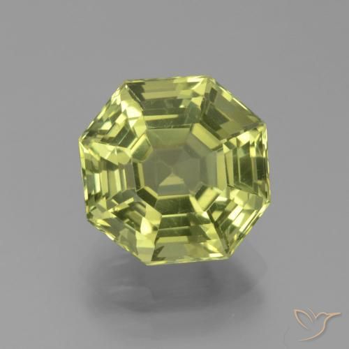 4.05ct 天然 薄いアーシーグリーン アパタイト, エメラルドカット, VVS-VS