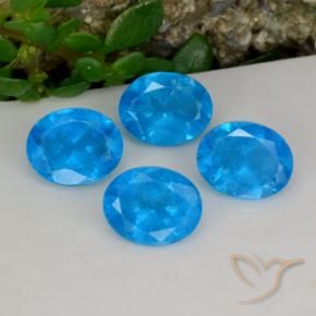 1.44カラットの天然濃いブルーアパタイト（5.1×4.1 mm・オーバルカット）