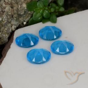 Shop natural 1.50ct 濃いアズール アパタイト gems, 楕円形, from マダガスカル at GemSelect. In stock, global shipping!