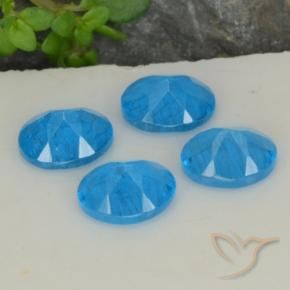 Shop natural 1.52ct 濃いブルー アパタイト gems, 楕円形, from マダガスカル at GemSelect. In stock, global shipping!