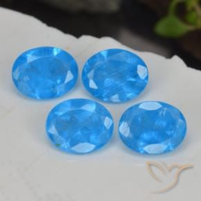 Shop natural 1.48ct 濃いブルー アパタイト gems, 楕円形, from マダガスカル at GemSelect. In stock, global shipping!