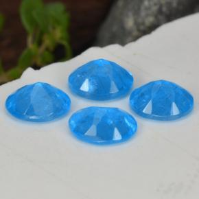 1.40カラットの天然濃いブルーアパタイト（4.9×4 mm・オーバルカット）