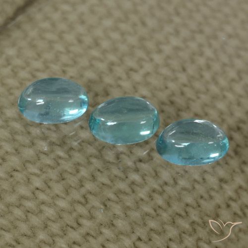 Shop natural 0.92ct アクアブルー アパタイト gems, 楕円形, from マダガスカル at GemSelect. In stock, global shipping!