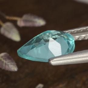 0.97カラットの天然明るいブルーグリーンアパタイト（7.8×5.8 mm・洋梨の形）