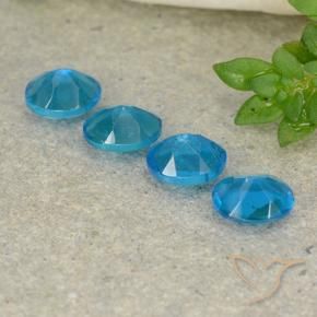 Shop natural 1.60ct 濃いアズール アパタイト gems, 楕円形, from マダガスカル at GemSelect. In stock, global shipping!