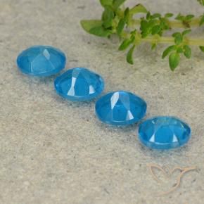 Shop natural 1.69ct 濃いアズール アパタイト gems, 楕円形, from マダガスカル at GemSelect. In stock, global shipping!