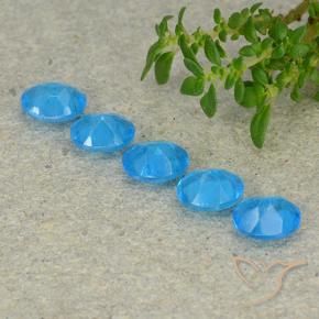Shop natural 1.90ct ブルー アパタイト gems, 楕円形, from マダガスカル at GemSelect. In stock, global shipping!