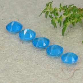 Shop natural 2.21ct ブルー アパタイト gems, 楕円形, from マダガスカル at GemSelect. In stock, global shipping!