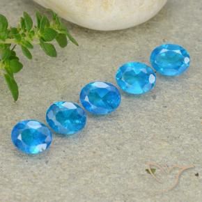 Shop natural 1.65ct 紺碧の青 アパタイト gems, 楕円形, from マダガスカル at GemSelect. In stock, global shipping!