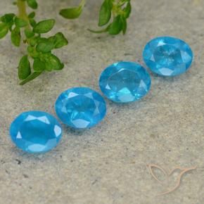 Shop natural 1.38ct エレクトリックブルー アパタイト gems, 楕円形, from マダガスカル at GemSelect. In stock, global shipping!