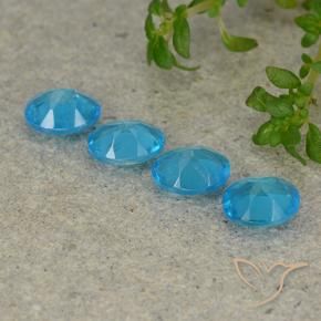 Shop natural 1.39ct 濃いアクアブルー アパタイト gems, 楕円形, from マダガスカル at GemSelect. In stock, global shipping!