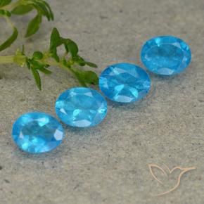 Shop natural 1.40ct エレクトリックブルー アパタイト gems, 楕円形, from マダガスカル at GemSelect. In stock, global shipping!