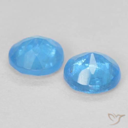 Shop natural 0.35ct 濃いアズールブルー アパタイト gems, ラウンド, from マダガスカル at GemSelect. In stock, global shipping!