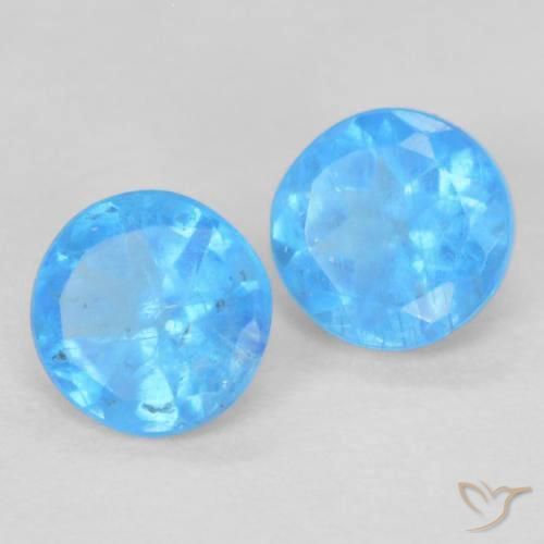 Shop natural 0.36ct 濃いアズール アパタイト gems, ラウンド, from マダガスカル at GemSelect. In stock, global shipping!