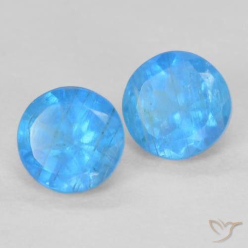 Shop natural 0.40ct ミディアムブルー アパタイト gems, ラウンド, from マダガスカル at GemSelect. In stock, global shipping!