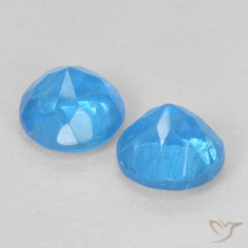 Shop natural 0.38ct 濃い紺碧の青 アパタイト gems, ラウンド, from マダガスカル at GemSelect. In stock, global shipping!