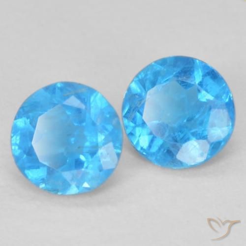 Shop natural 0.38ct 紺碧の青 アパタイト gems, ラウンド, from マダガスカル at GemSelect. In stock, global shipping!