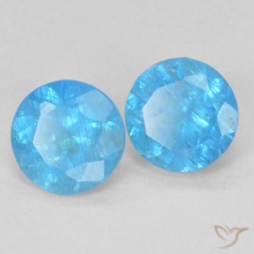 Shop natural 0.38ct 紺碧の青 アパタイト gems, ラウンド, from マダガスカル at GemSelect. In stock, global shipping!