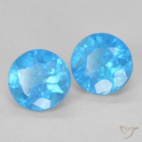 Shop natural 0.38ct 濃いアズール アパタイト gems, ラウンド, from マダガスカル at GemSelect. In stock, global shipping!