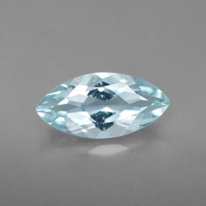 1.55カラットの天然ライトブルーアクアマリン（12.2×6 mm・マーキス）