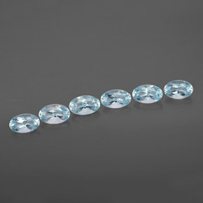 カラットの天然ライトブルーアクアマリン（5.1×3.1 mm・オーバルカット）