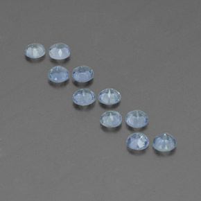 カラットの天然ライトブルーアクアマリン（3.81 mm・ラウンドカット）