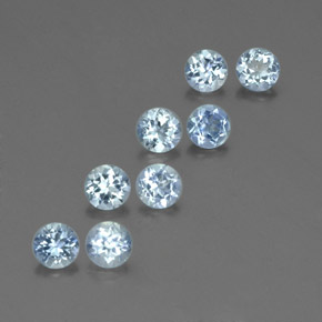 カラットの天然ライトブルーアクアマリン（4.20 mm・ラウンドカット）