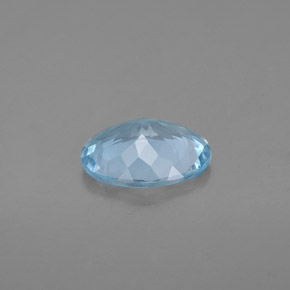 1.37カラットの天然ライトグリーンブルーアクアマリン（9.2×7.1 mm・オーバルカット）