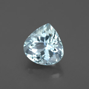 1.25カラットの天然ライトグリーンブルーアクアマリン（7.1×7.1 mm・洋梨の形）