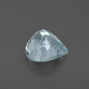 1.25カラットの天然ライトグリーンブルーアクアマリン（7.1×7.1 mm・洋梨の形）