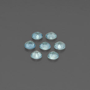 カラットの天然ライトグリーンブルーアクアマリン（4.00 mm・ラウンドカット）