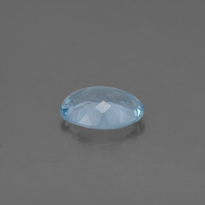 1.09カラットの天然ライトグリーンブルーアクアマリン（8.3×6 mm・オーバルカット）