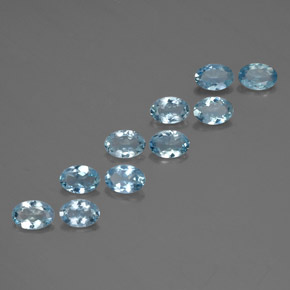 カラットの天然ライトブルーアクアマリン（6.1×4.2 mm・オーバルカット）