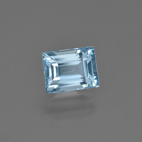 1.34カラットの天然ライトブルーアクアマリン（7.5×5.8 mm・バゲット）