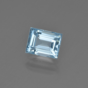 1.34カラットの天然ライトブルーアクアマリン（7.5×5.8 mm・バゲット）