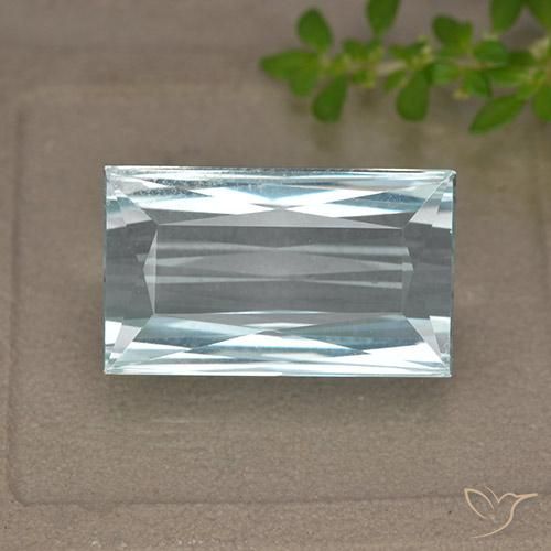 11.89ct 天然 ライトブルー アクアマリン, バゲット, VVS