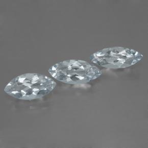 2.89カラットの天然とても淡いブルーアクアマリン（11×5.2 mm・マーキス）